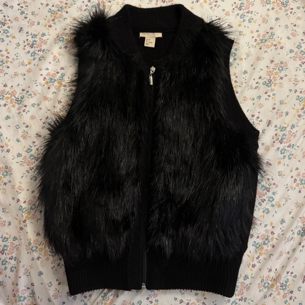 H&M Black Faux Fur Vest
